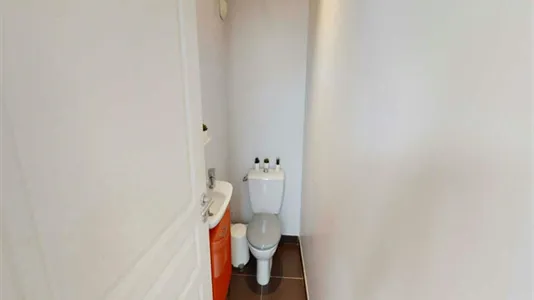 Rooms in Toulouse - photo 9