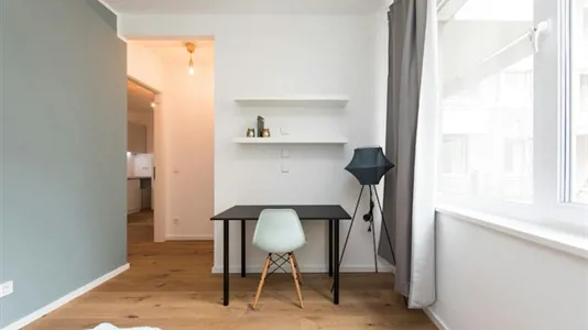Rooms in Berlin Mitte - photo 3