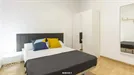 Room for rent, Madrid Centro, Madrid, &lt;span class=&quot;blurred street&quot; onclick=&quot;ProcessAdRequest(7919592)&quot;&gt;&lt;span class=&quot;hint&quot;&gt;See streetname&lt;/span&gt;[xxxxxxxxxxxxx]&lt;/span&gt;