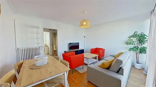 Rooms in Caen - photo 6