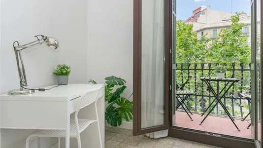Rooms in Barcelona Eixample - photo 4