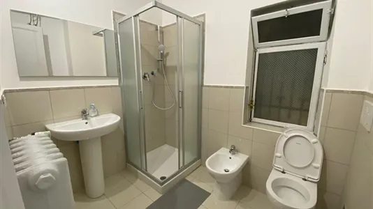 Rooms in Turin - photo 8