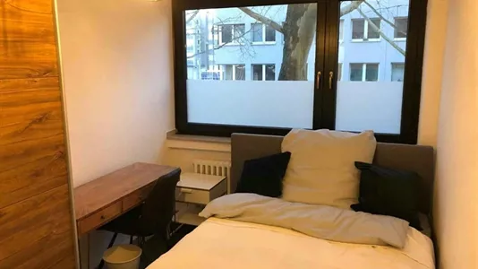 Rooms in Cologne Innenstadt - photo 1