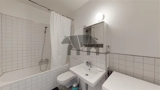 Apartments in Location is not specified - photo 8