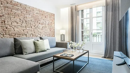 Apartments in Barcelona Eixample - photo 5