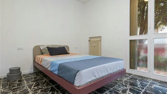 Rooms in Padua - photo 1