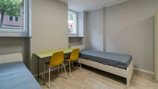 Rooms in Berlin Charlottenburg-Wilmersdorf - photo 1