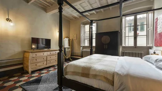 Apartments in Florence - photo 3