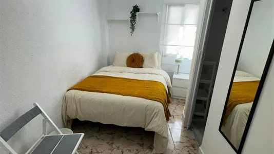 Rooms in Mislata - photo 5