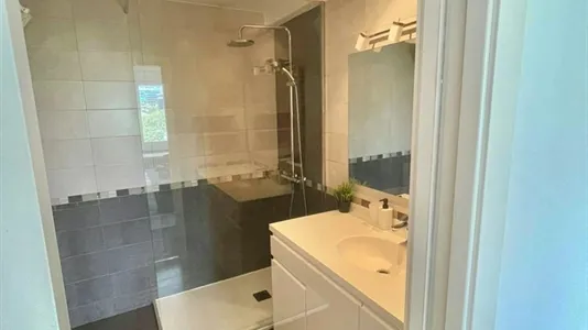 Rooms in Madrid Salamanca - photo 4