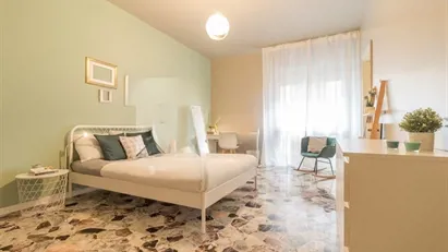 Room for rent in Padua, Veneto