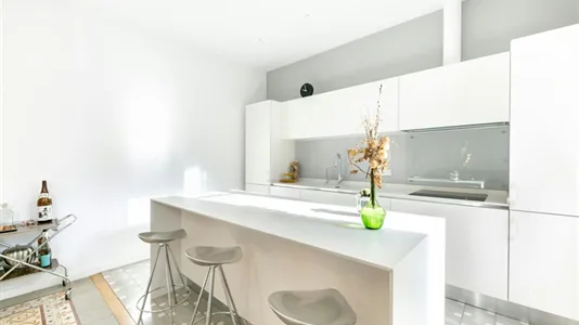 Apartments in Barcelona Eixample - photo 7