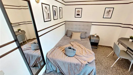 Rooms in Madrid Fuencarral-El Pardo - photo 2