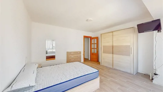 Rooms in Castellón de la Plana/Castelló de la Plana - photo 2