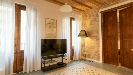 Apartments in Barcelona Ciutat Vella - photo 5
