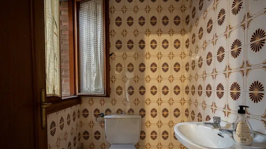 Rooms in Guadalajara - photo 8