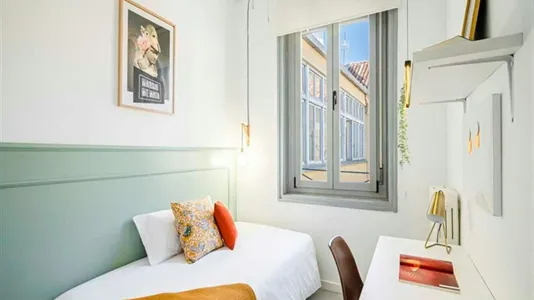 Rooms in Madrid Centro - photo 2
