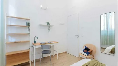 Room for rent in Turin, Piemonte