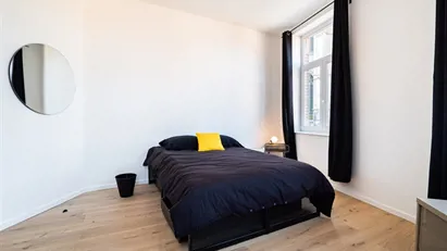 Room for rent in Bergen, Henegouwen