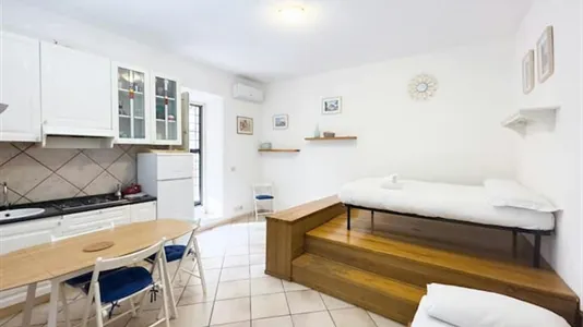 Apartments in Roma Municipio VII – Appio-Latino/Tuscolano/Cinecittà - photo 3