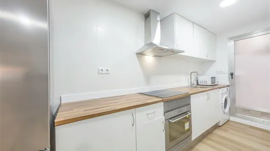 Rooms in Valencia Algirós - photo 9