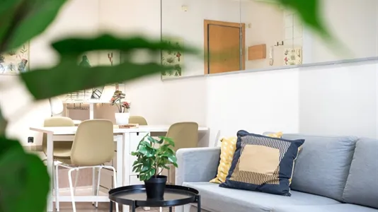 Apartments in Barcelona Eixample - photo 4