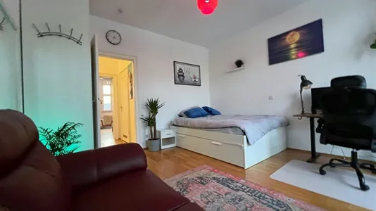 Rooms in Berlin Friedrichshain-Kreuzberg - photo 3