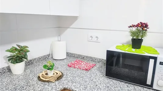 Rooms in Moncada - photo 10