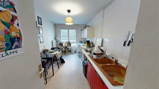 Rooms in Lyon - photo 9