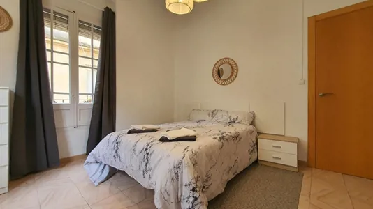 Rooms in Valencia Ciutat Vella - photo 1