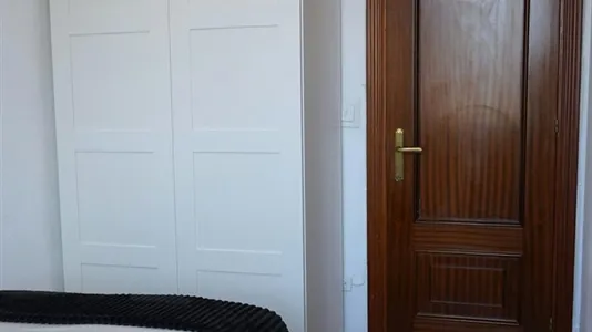 Rooms in Madrid Moncloa-Aravaca - photo 4