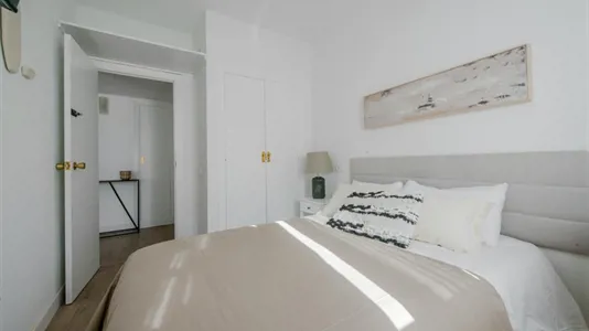 Rooms in Madrid Chamberí - photo 3