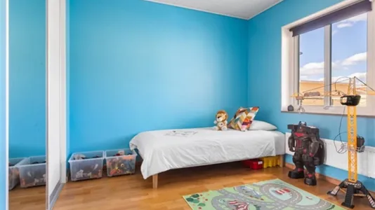 Houses in Botkyrka - photo 11