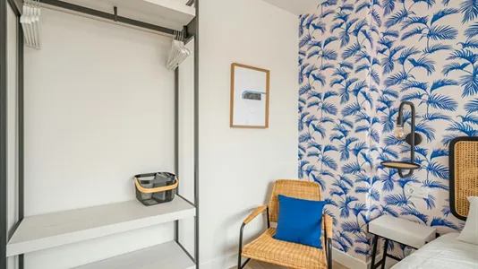 Rooms in Málaga - photo 4