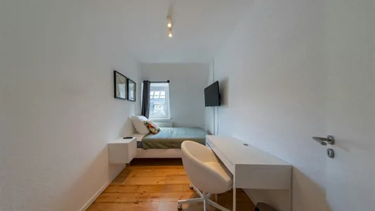 Rooms in Location is not specified - photo 1