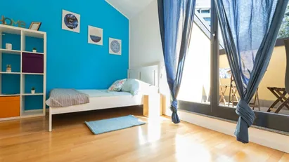 Room for rent in Milano Zona 5 - Vigentino, Chiaravalle, Gratosoglio, Milan