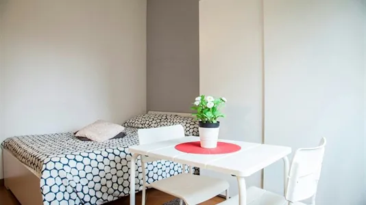 Rooms in Roma Municipio VII – Appio-Latino/Tuscolano/Cinecittà - photo 4