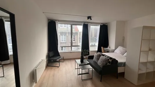 Apartments in Brussels Sint-Gillis - photo 4