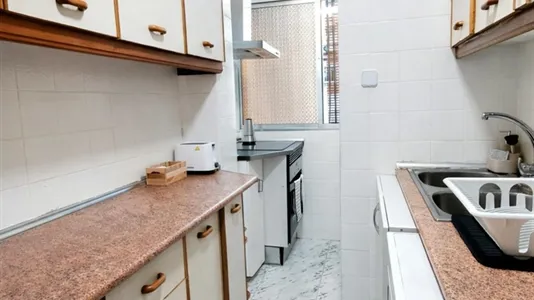 Houses in Madrid Puente de Vallecas - photo 7