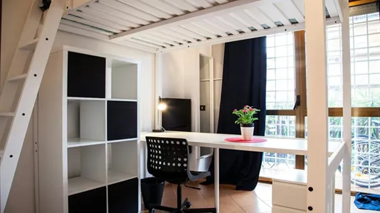 Rooms in Roma Municipio VII – Appio-Latino/Tuscolano/Cinecittà - photo 4