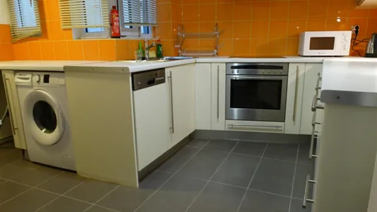 Rooms in Athens Agios Nikolaos - photo 10