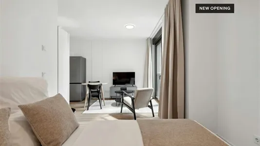 Apartments in Berlin Mitte - photo 2