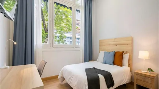 Rooms in Madrid Centro - photo 4