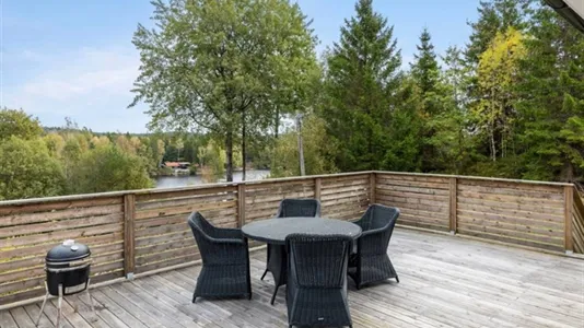 Houses in Härryda - photo 1