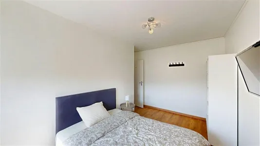 Rooms in Saint-Julien-en-Genevois - photo 2