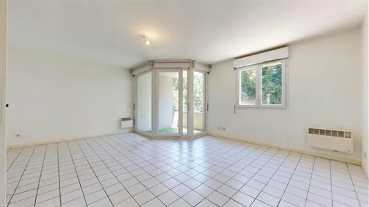 Apartments in Grenoble - photo 2