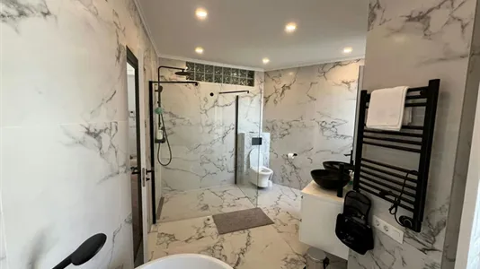 Apartments in Valencia L'Eixample - photo 10