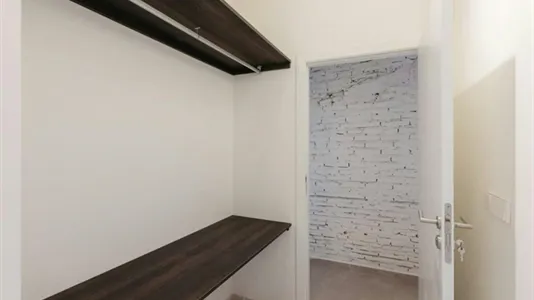 Rooms in Alfara del Patriarca - photo 3