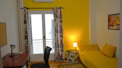 Apartment for rent in Athens Agios Nikolaos, Athens