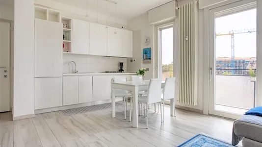 Apartments in Milano Zona 8 - Fiera, Gallaratese, Quarto Oggiaro - photo 4